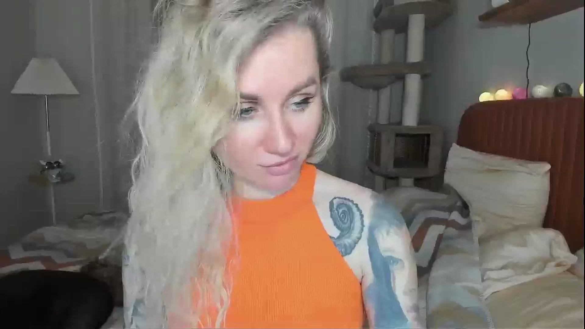 Gallery image thumbnail from Alexa_Smithhh's myfreecams stream on, 12/23/2025, 20:18 image 7 of 20