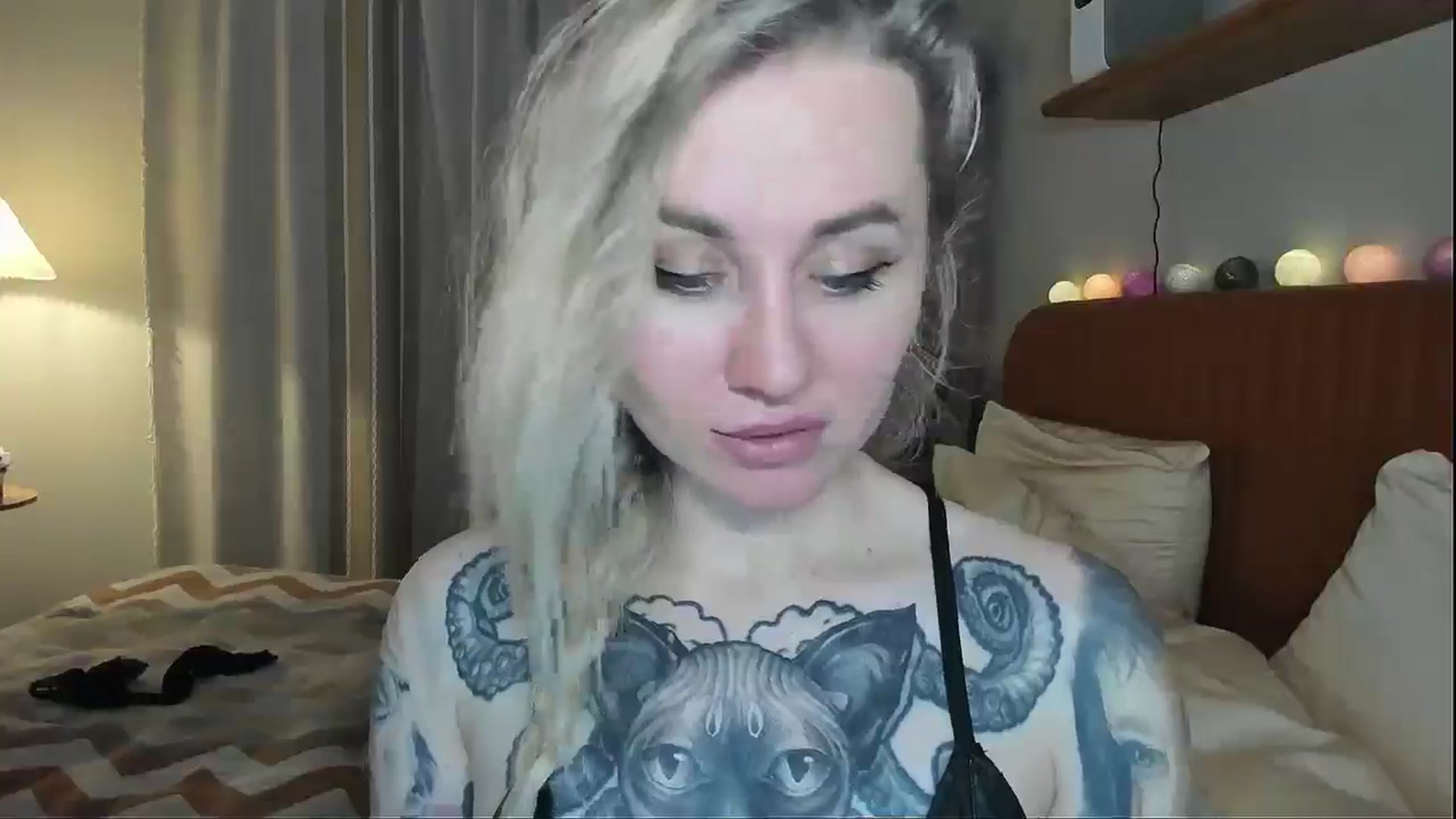 Gallery image thumbnail from Alexa_Smithhh's myfreecams stream on, 12/25/2025, 19:13 image 15 of 20