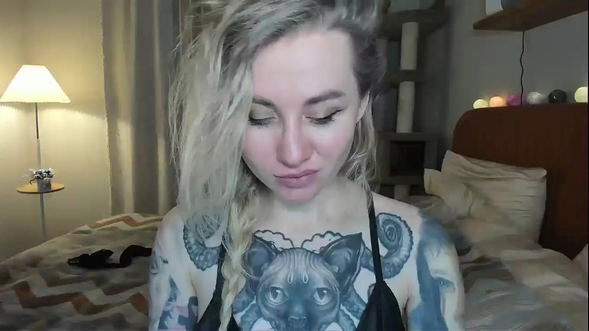 Gallery image thumbnail from Alexa_Smithhh's myfreecams stream on, 12/25/2025, 19:13 image 9 of 20