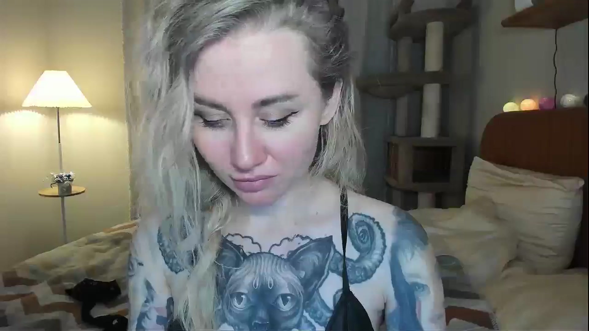 Gallery image thumbnail from Alexa_Smithhh's myfreecams stream on, 12/25/2025, 21:01 image 17 of 20