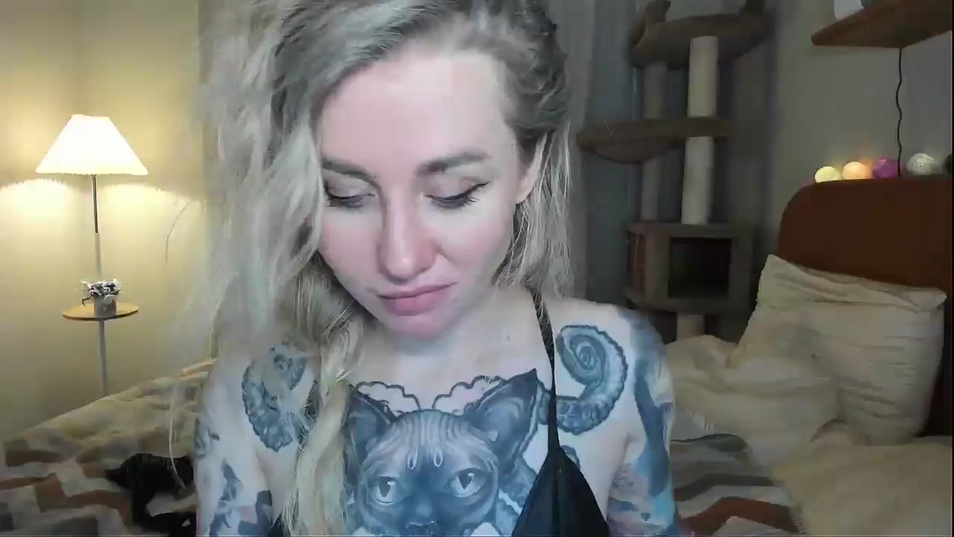 Gallery image thumbnail from Alexa_Smithhh's myfreecams stream on, 12/25/2025, 21:01 image 18 of 20