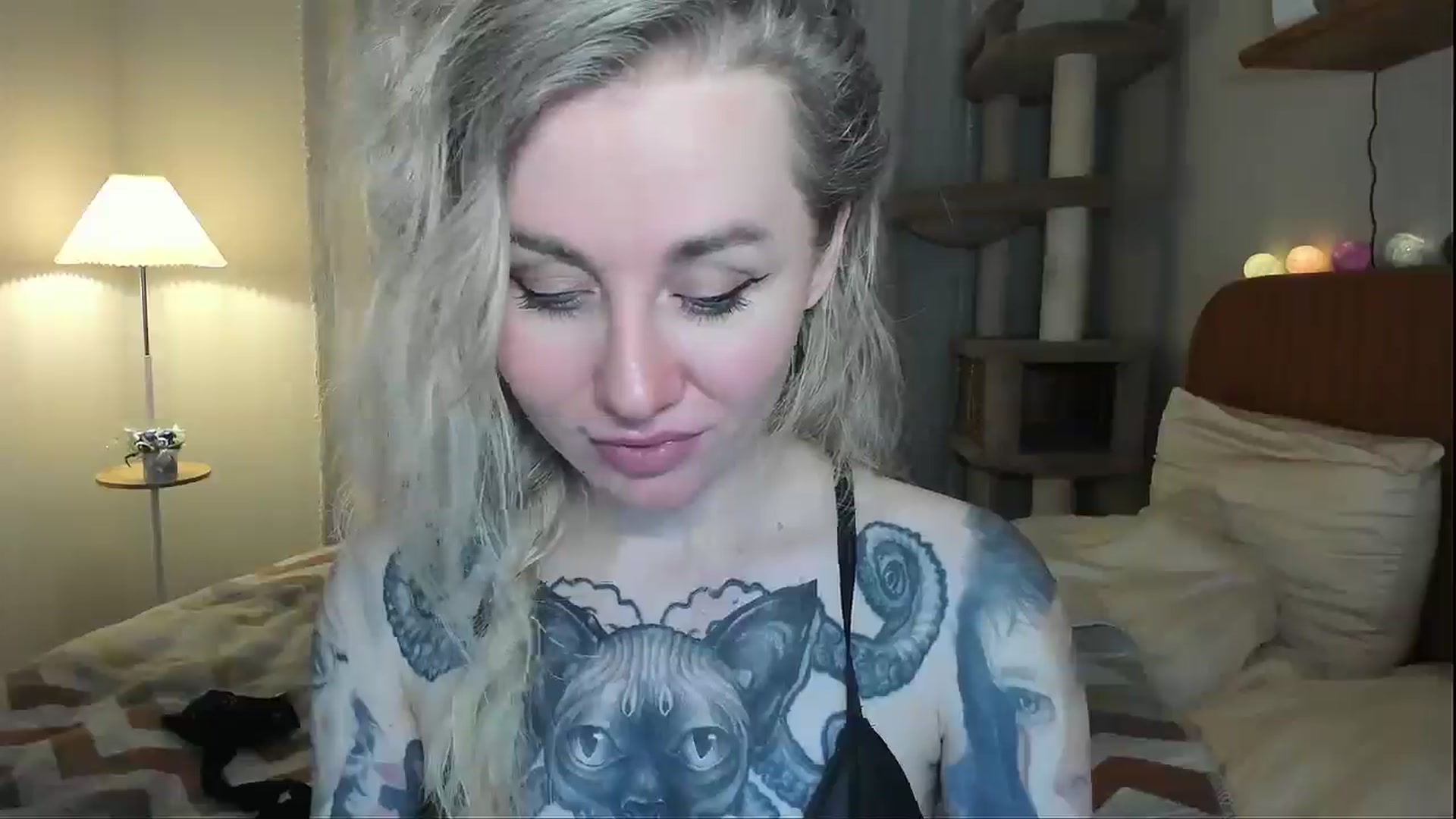 Gallery image thumbnail from Alexa_Smithhh's myfreecams stream on, 12/25/2025, 21:01 image 16 of 20