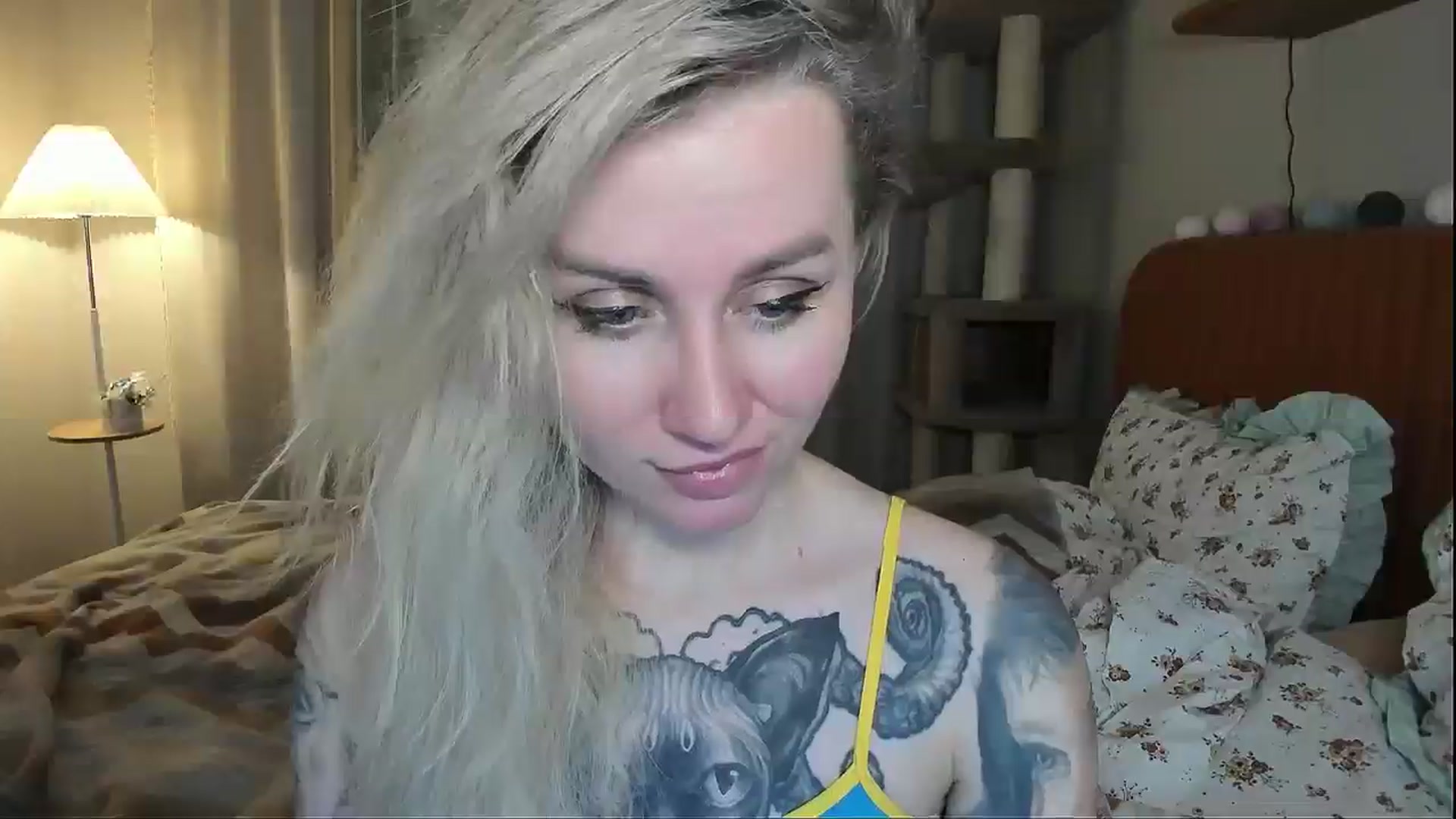 Gallery image thumbnail from Alexa_Smithhh's myfreecams stream on, 12/30/2025, 21:21 image 17 of 20