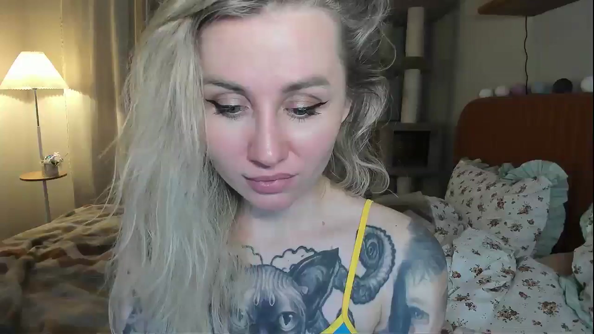 Gallery image thumbnail from Alexa_Smithhh's myfreecams stream on, 12/30/2025, 21:21 image 4 of 20