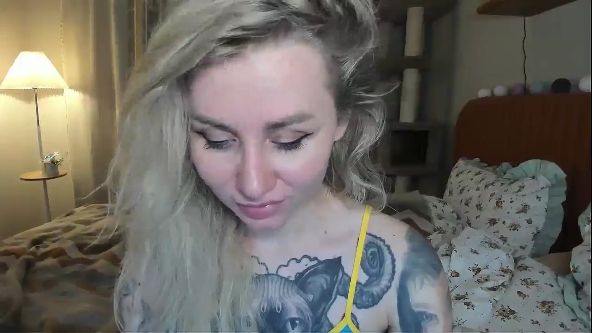 Gallery image thumbnail from Alexa_Smithhh's myfreecams stream on, 12/30/2025, 21:21 image 13 of 20