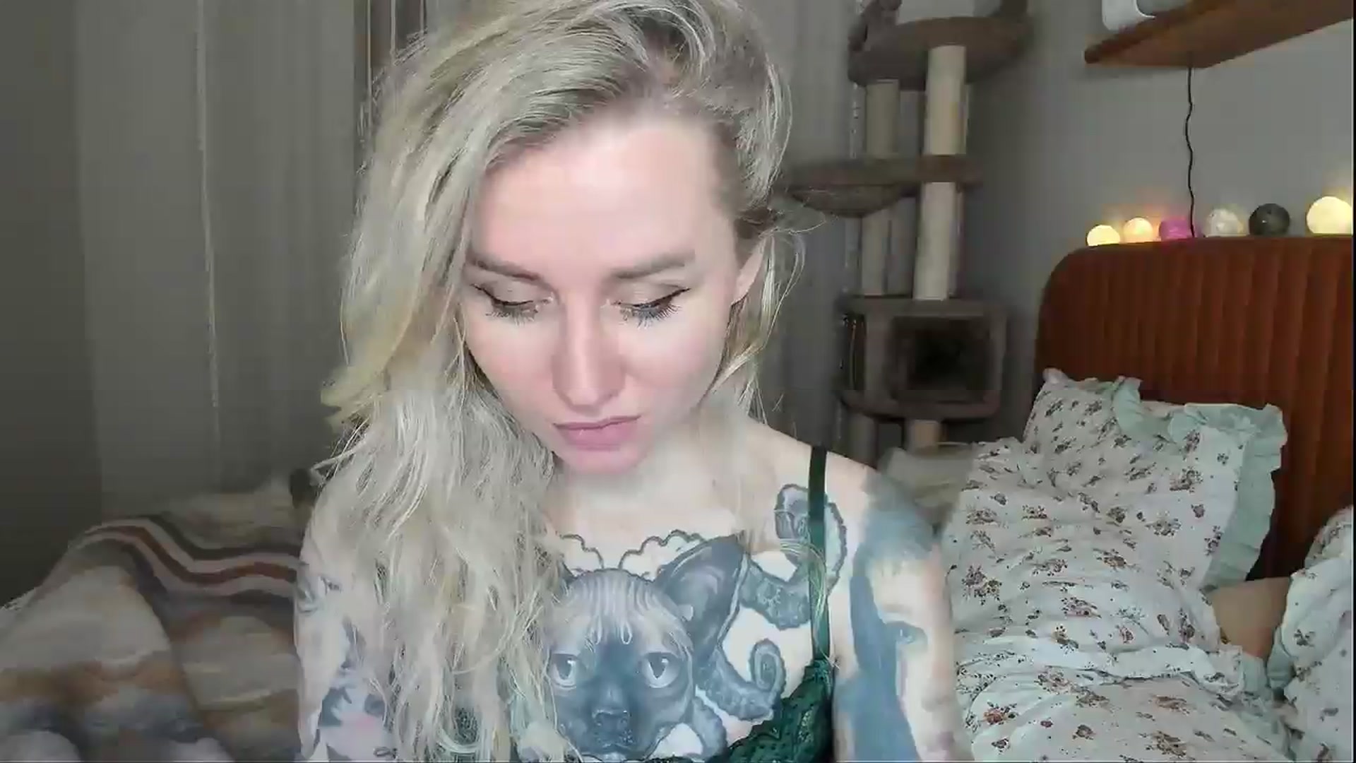 Gallery image thumbnail from Alexa_Smithhh's myfreecams stream on, 01/02/2026, 19:27 image 18 of 20