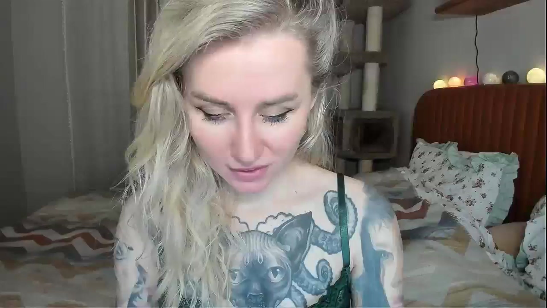 Gallery image thumbnail from Alexa_Smithhh's myfreecams stream on, 01/02/2026, 19:27 image 14 of 20
