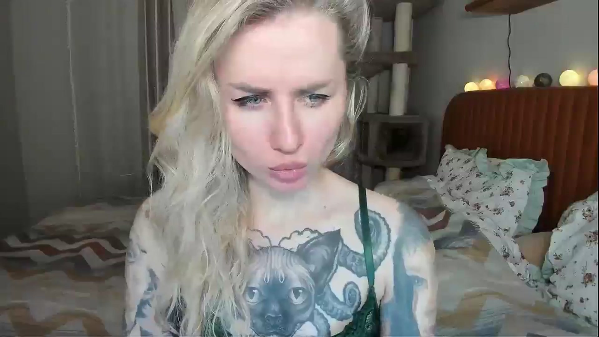 Gallery image thumbnail from Alexa_Smithhh's myfreecams stream on, 01/02/2026, 19:27 image 10 of 20