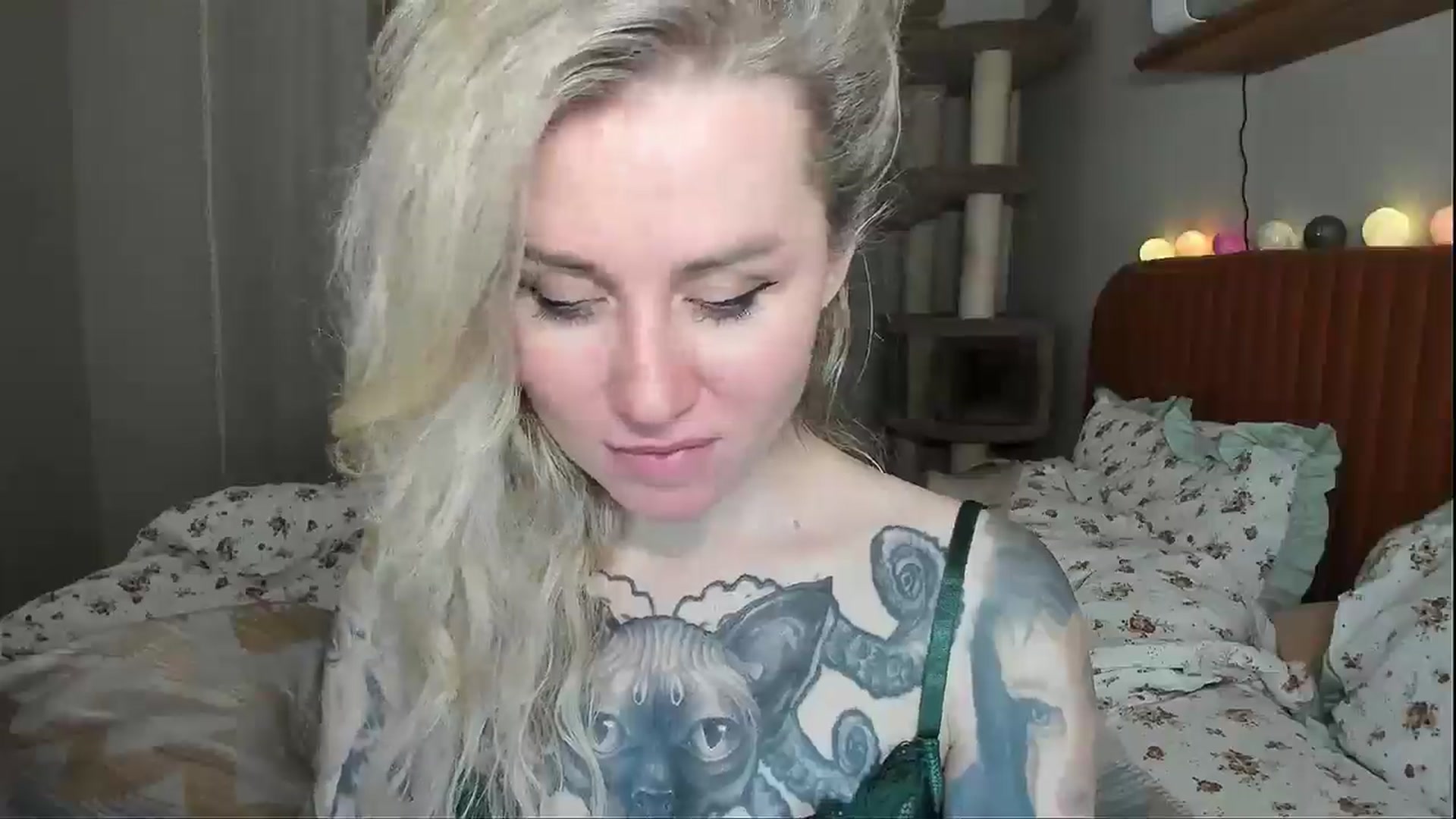 Gallery image thumbnail from Alexa_Smithhh's myfreecams stream on, 01/02/2026, 21:22 image 13 of 20