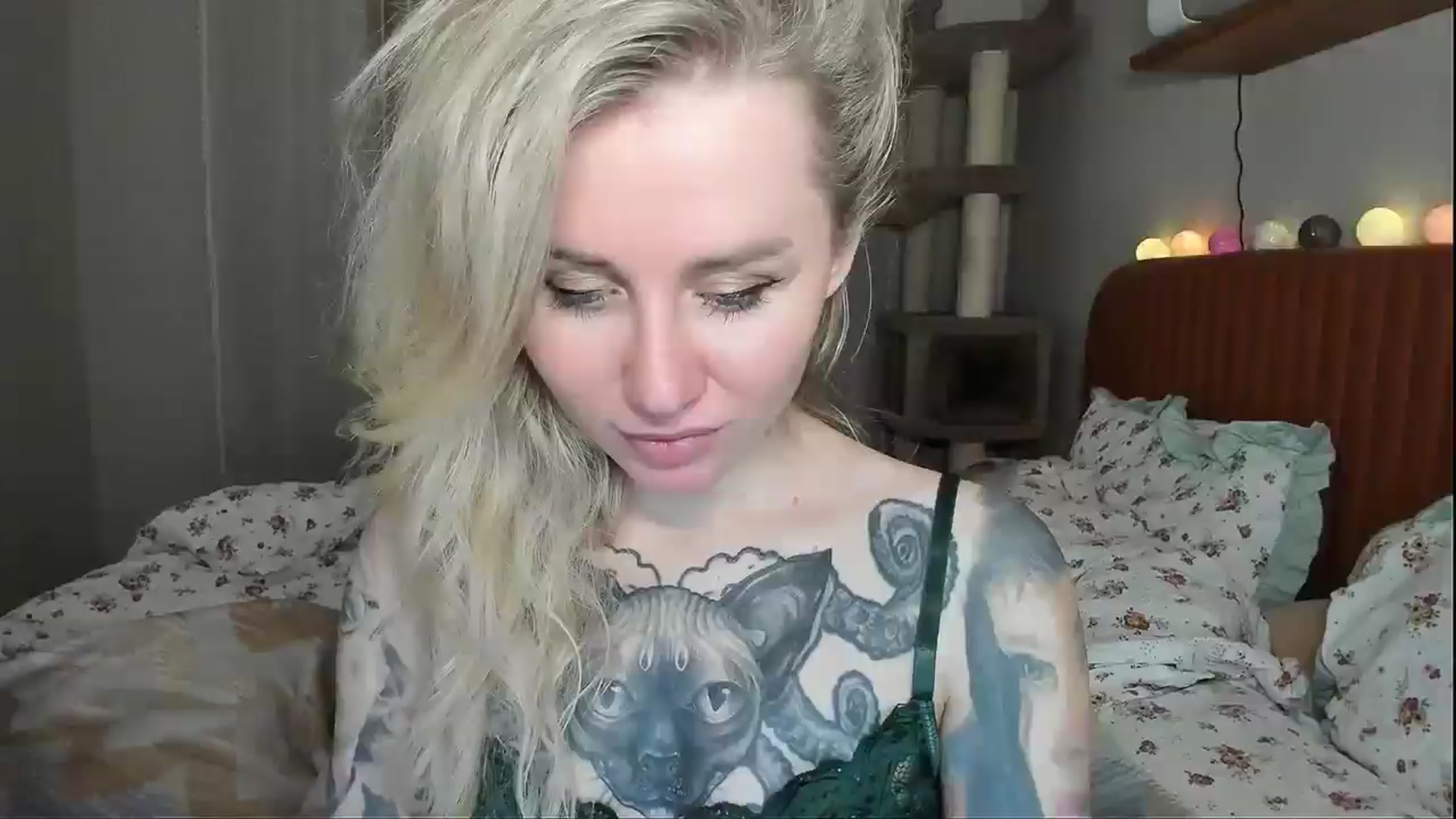 Gallery image thumbnail from Alexa_Smithhh's myfreecams stream on, 01/02/2026, 21:22 image 11 of 20