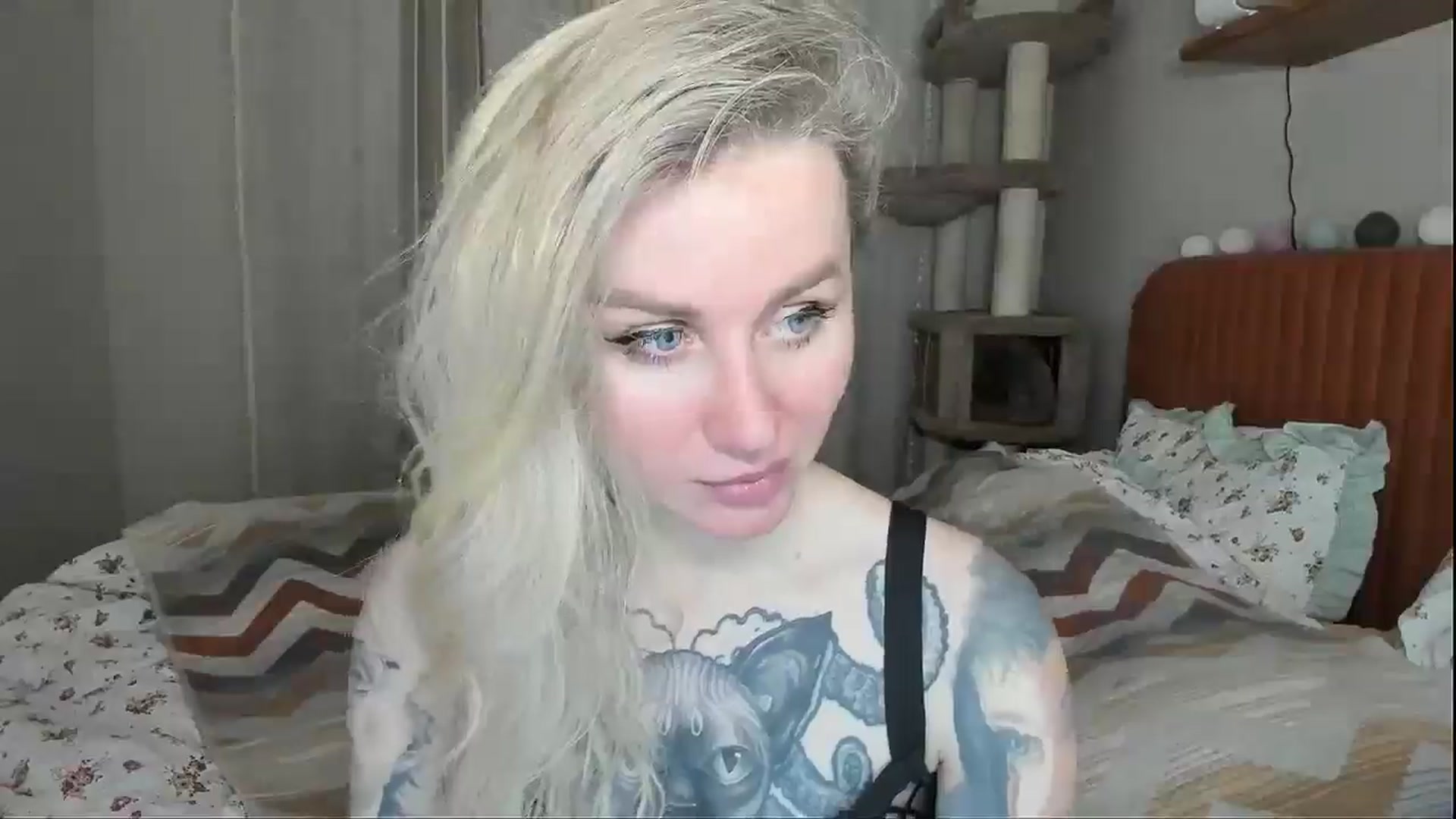 Gallery image thumbnail from Alexa_Smithhh's myfreecams stream on, 01/03/2026, 19:16 image 19 of 20