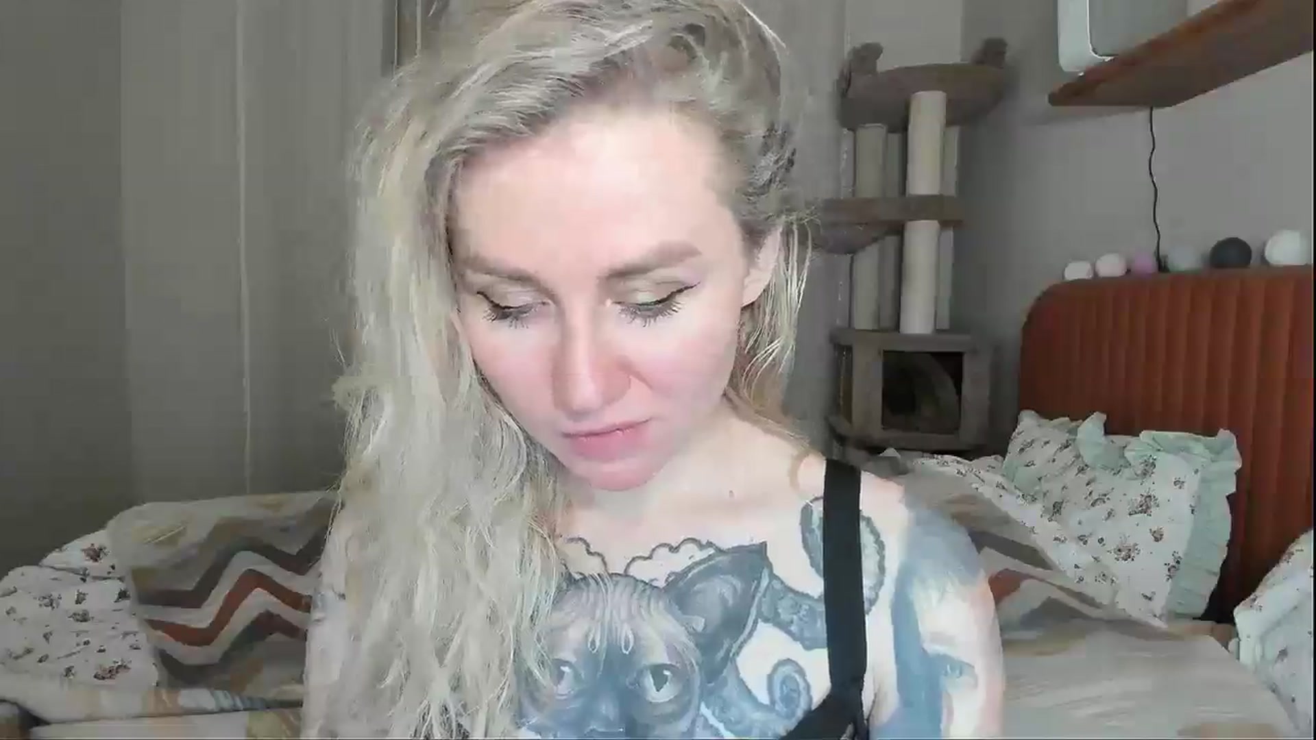 Gallery image thumbnail from Alexa_Smithhh's myfreecams stream on, 01/03/2026, 20:01 image 16 of 20