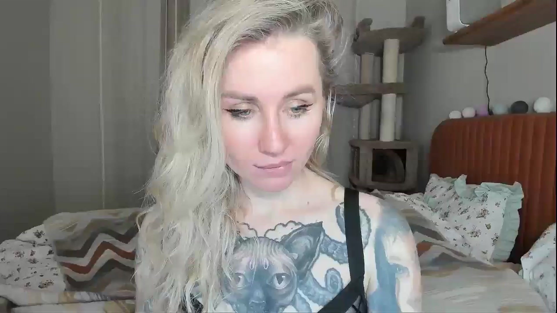 Gallery image thumbnail from Alexa_Smithhh's myfreecams stream on, 01/03/2026, 20:01 image 8 of 20