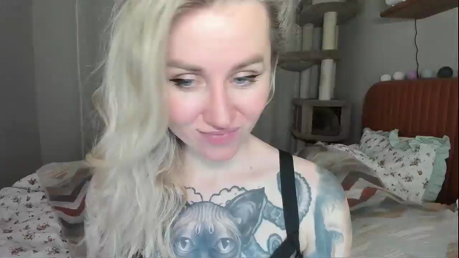 Gallery image thumbnail from Alexa_Smithhh's myfreecams stream on, 01/03/2026, 20:01 image 1 of 20