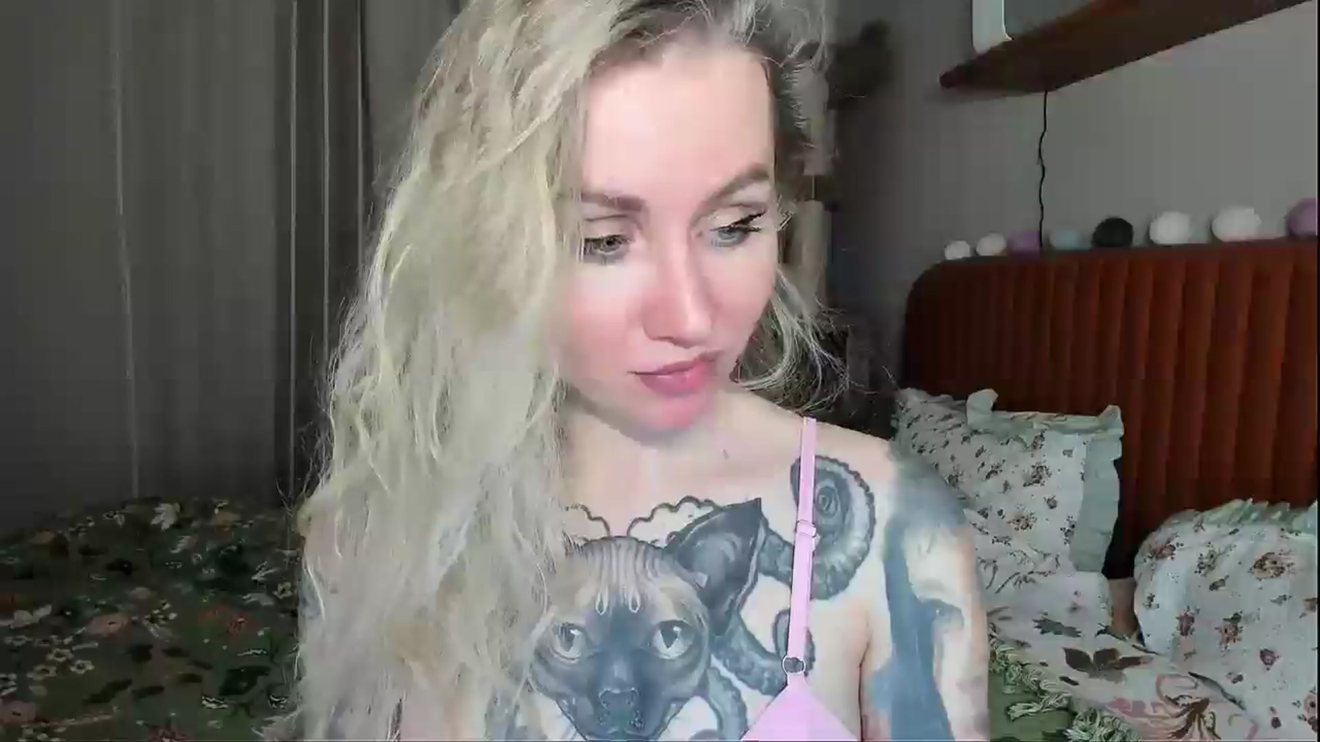 Gallery image thumbnail from Alexa_Smithhh's myfreecams stream on, 01/06/2026, 18:19 image 11 of 20