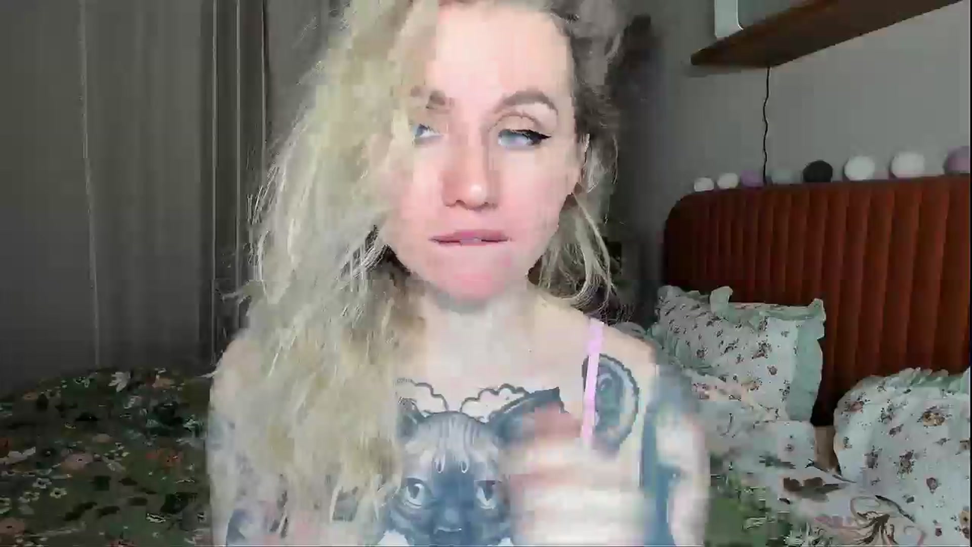 Gallery image thumbnail from Alexa_Smithhh's myfreecams stream on, 01/06/2026, 18:19 image 7 of 20