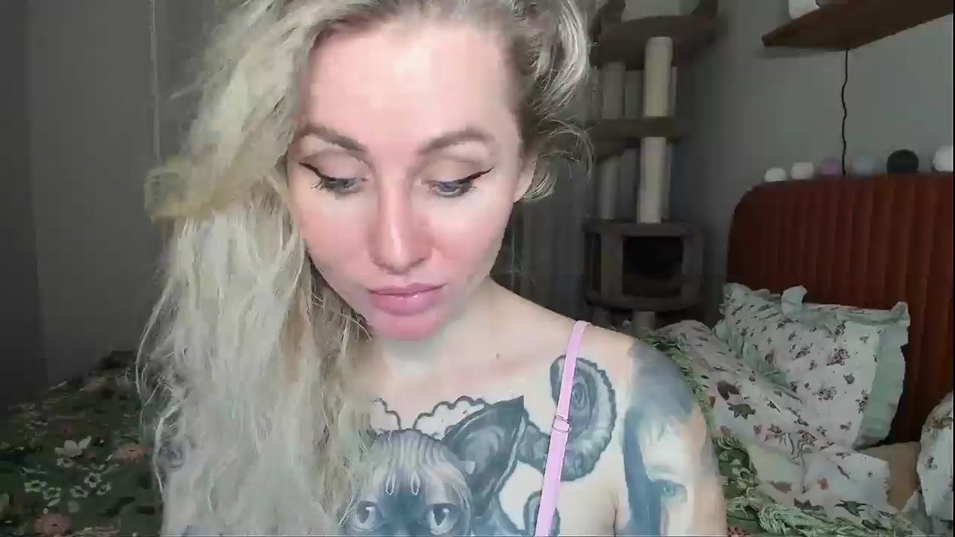 Gallery image thumbnail from Alexa_Smithhh's myfreecams stream on, 01/06/2026, 19:29 image 19 of 20