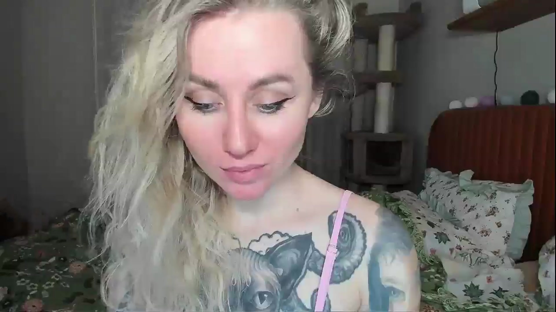 Gallery image thumbnail from Alexa_Smithhh's myfreecams stream on, 01/06/2026, 19:29 image 10 of 20