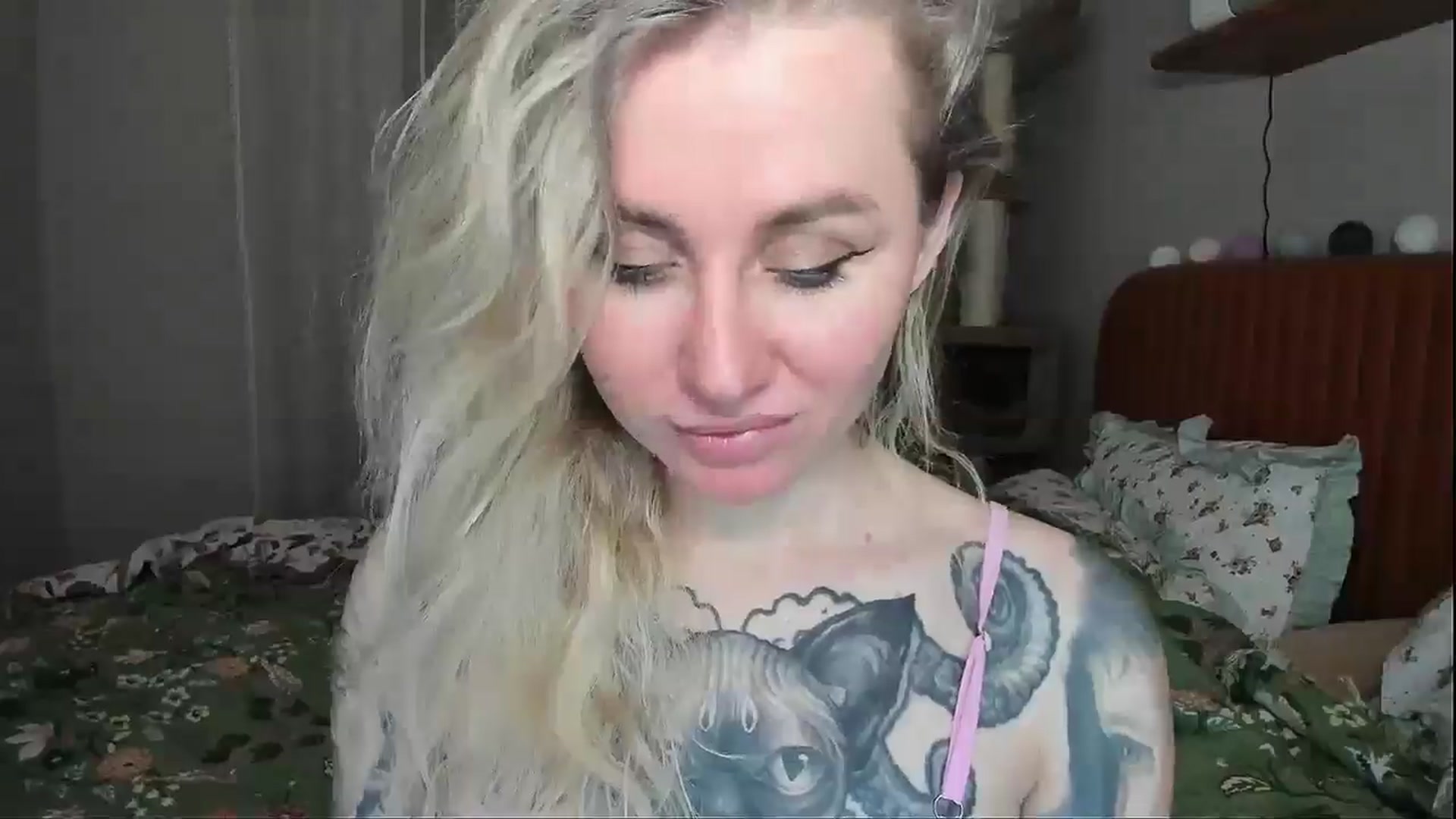 Gallery image thumbnail from Alexa_Smithhh's myfreecams stream on, 01/06/2026, 21:27 image 11 of 20