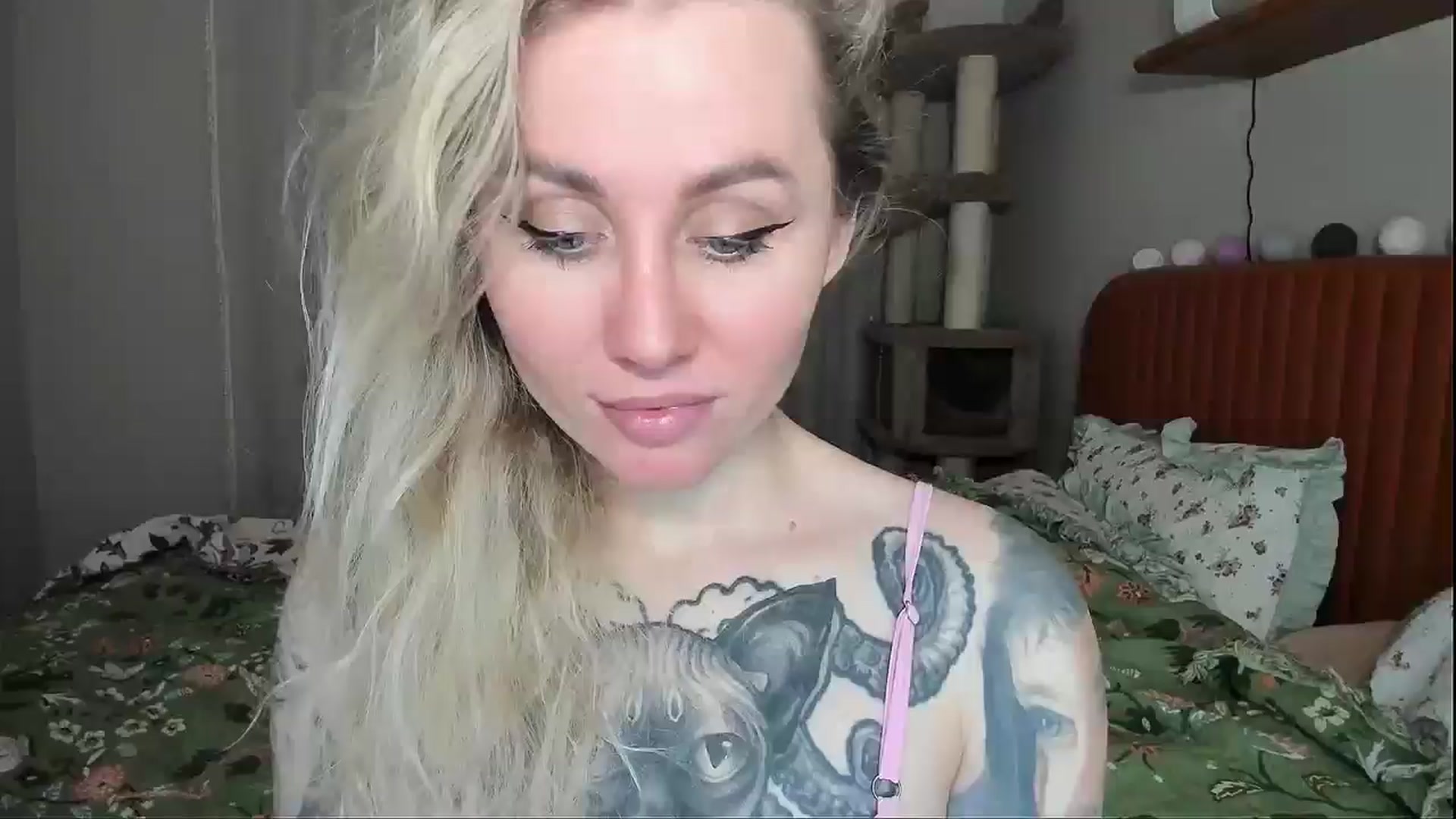 Gallery image thumbnail from Alexa_Smithhh's myfreecams stream on, 01/06/2026, 21:27 image 1 of 20