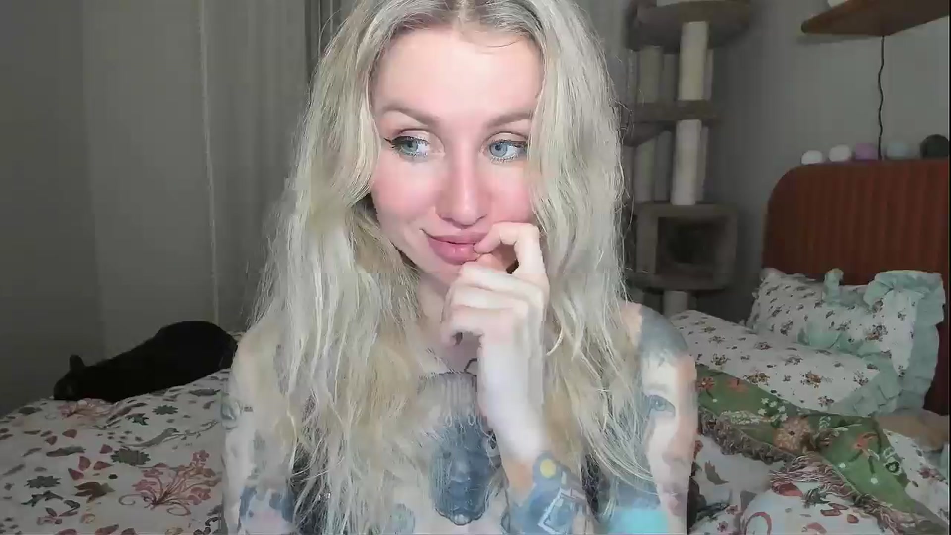 Gallery image thumbnail from Alexa_Smithhh's myfreecams stream on, 01/08/2026, 17:53 image 16 of 20