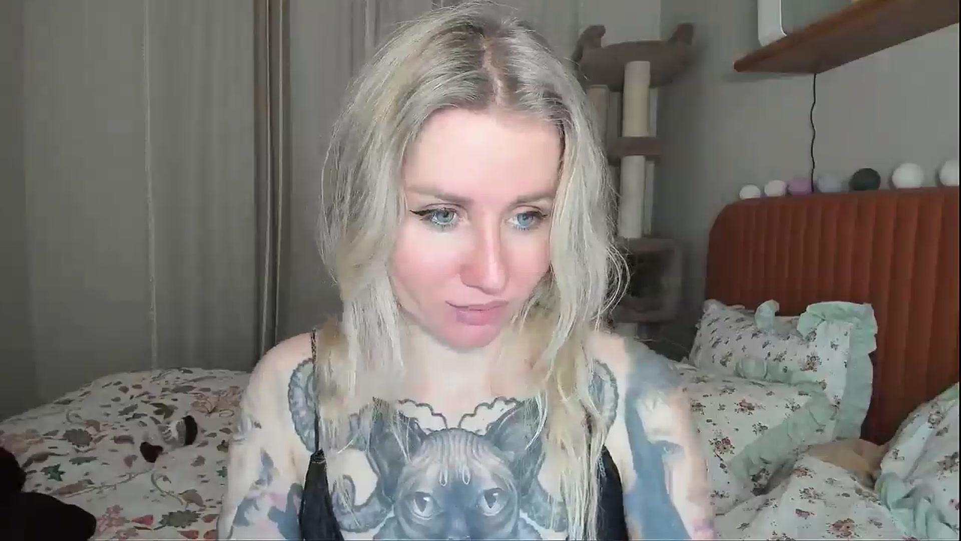 Gallery image thumbnail from Alexa_Smithhh's myfreecams stream on, 01/08/2026, 20:16 image 8 of 20