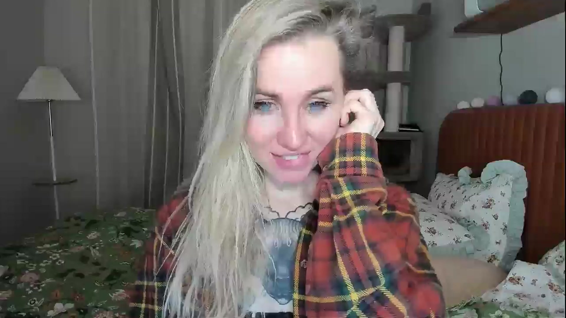 Gallery image thumbnail from Alexa_Smithhh's myfreecams stream on, 01/16/2026, 20:27 image 20 of 20