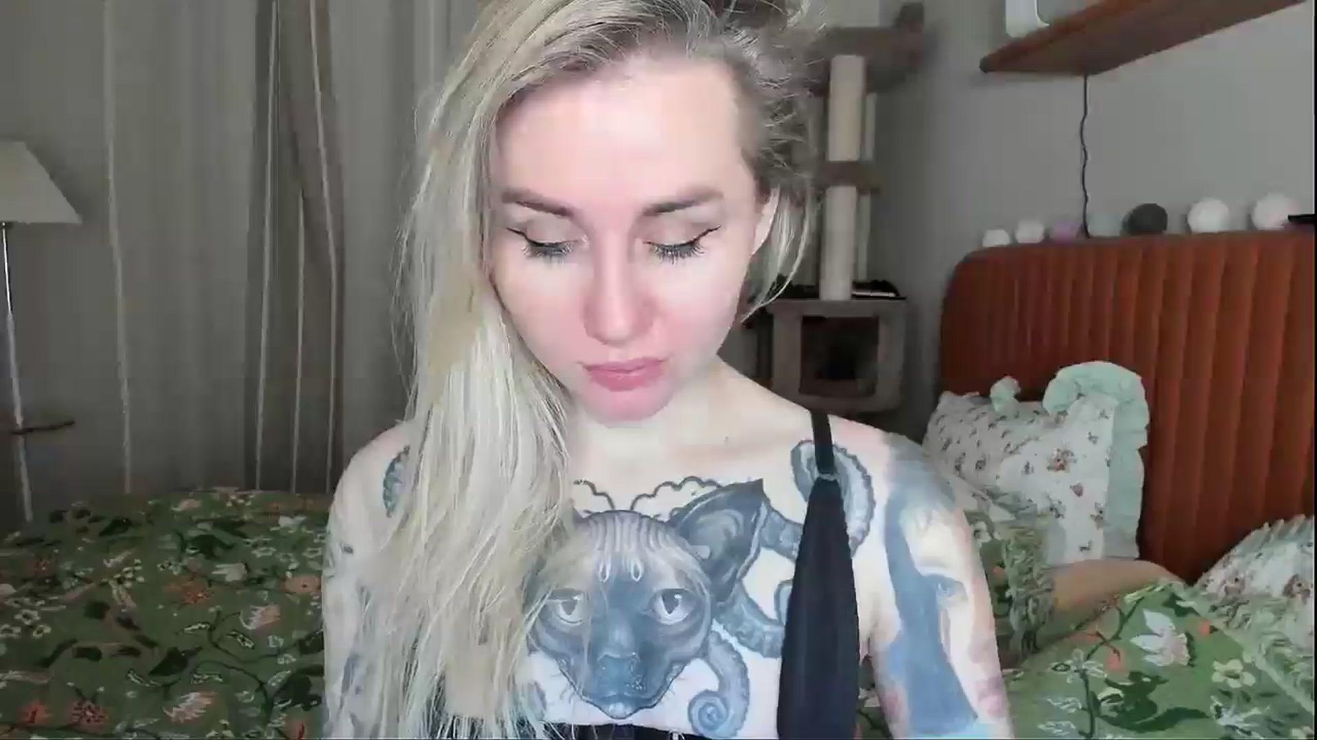 Gallery image thumbnail from Alexa_Smithhh's myfreecams stream on, 01/16/2026, 20:27 image 4 of 20
