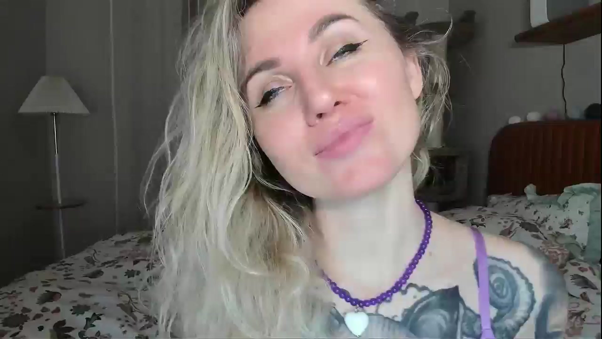 Gallery image thumbnail from Alexa_Smithhh's myfreecams stream on, 01/20/2026, 21:16 image 9 of 20