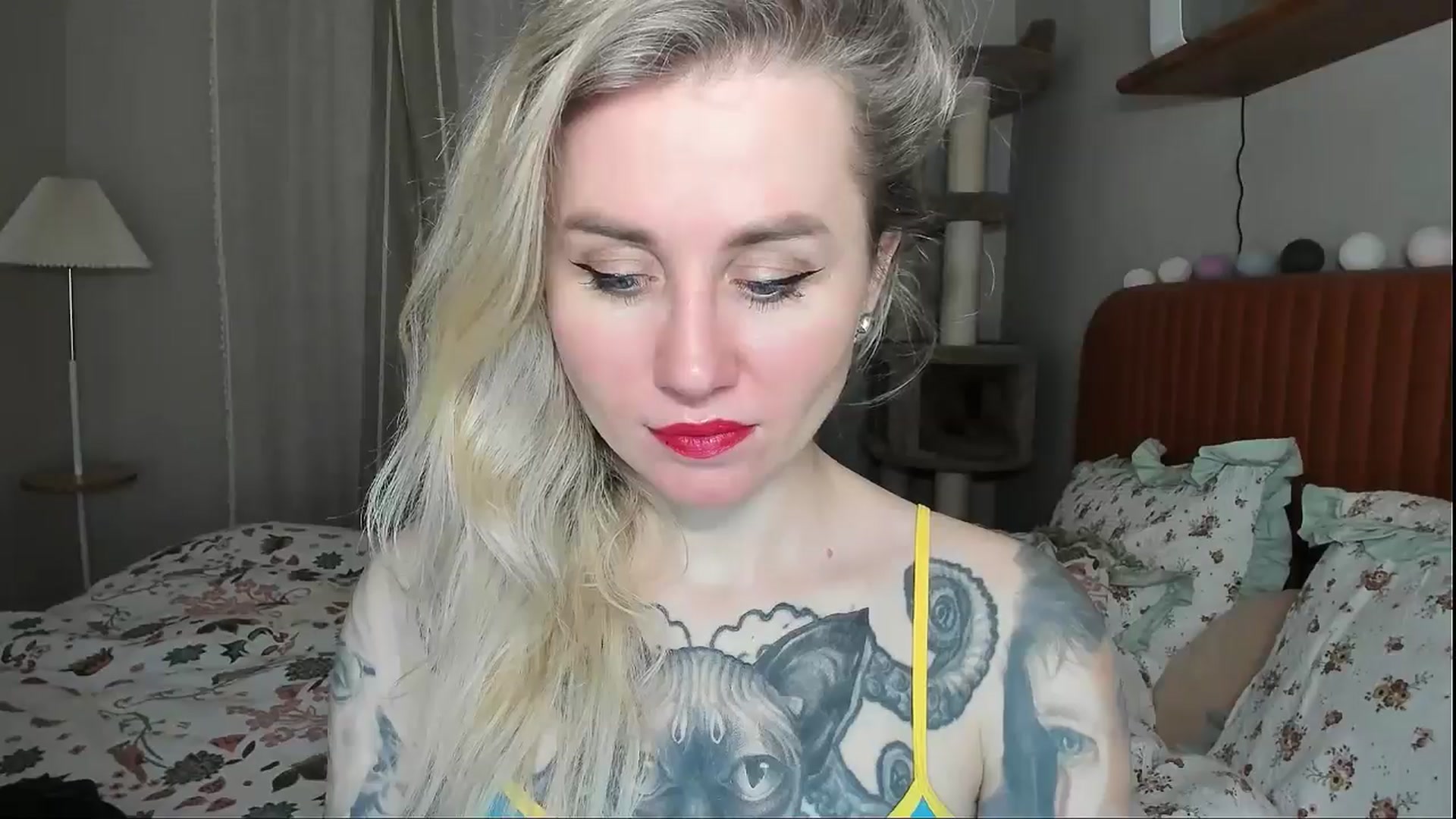 Gallery image thumbnail from Alexa_Smithhh's myfreecams stream on, 01/26/2026, 19:25 image 14 of 20