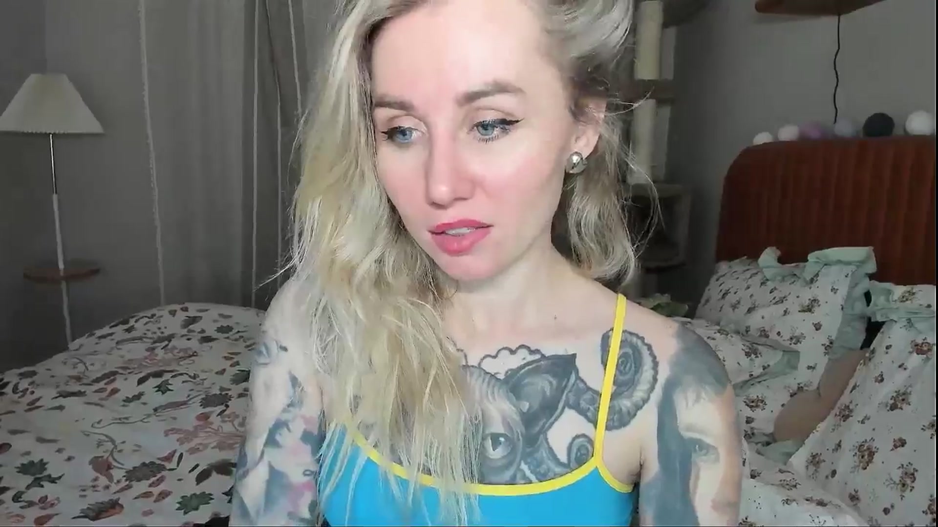 Gallery image thumbnail from Alexa_Smithhh's myfreecams stream on, 01/26/2026, 21:00 image 13 of 20