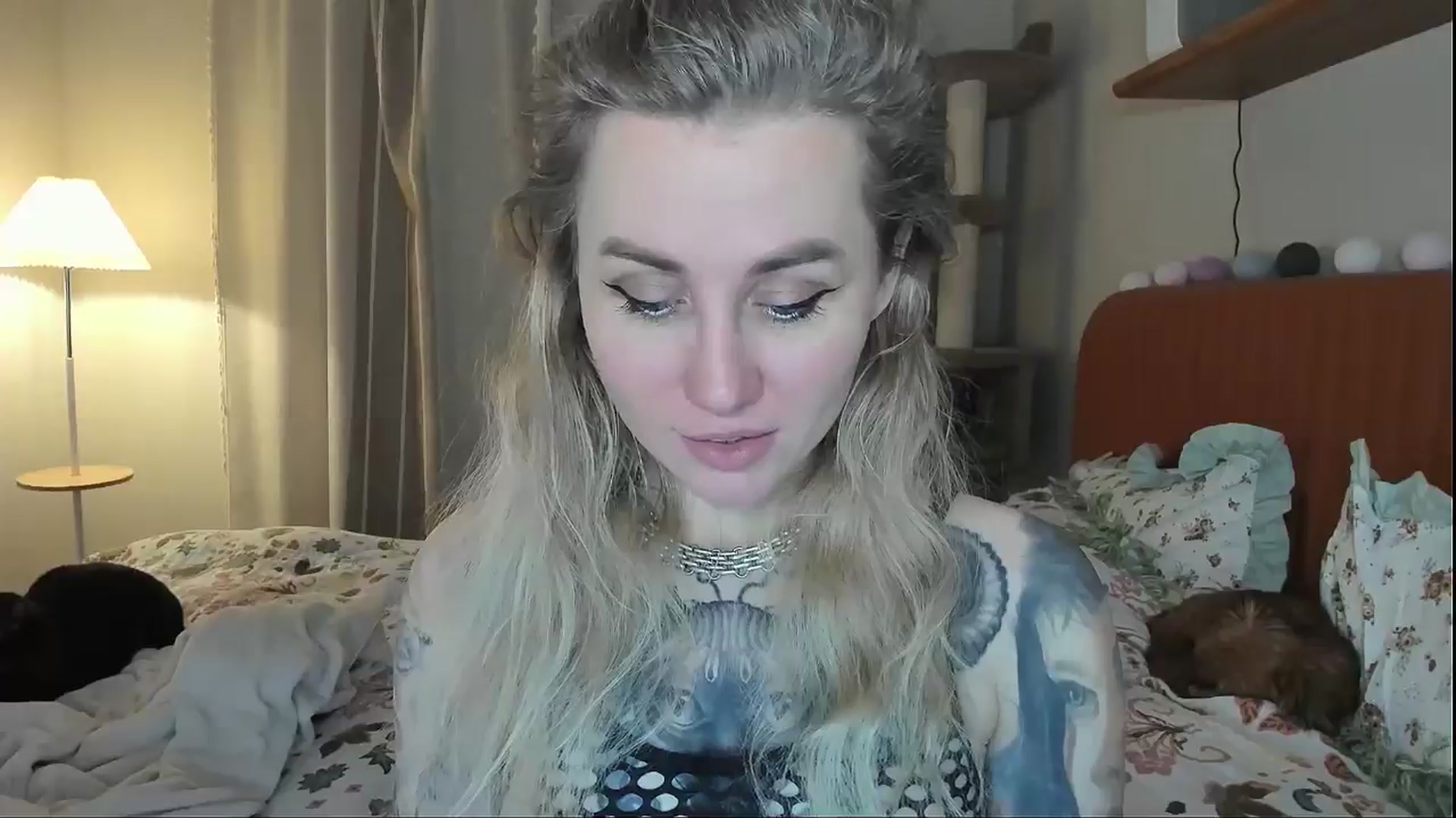 Gallery image thumbnail from Alexa_Smithhh's myfreecams stream on, 01/27/2026, 19:42 image 9 of 20