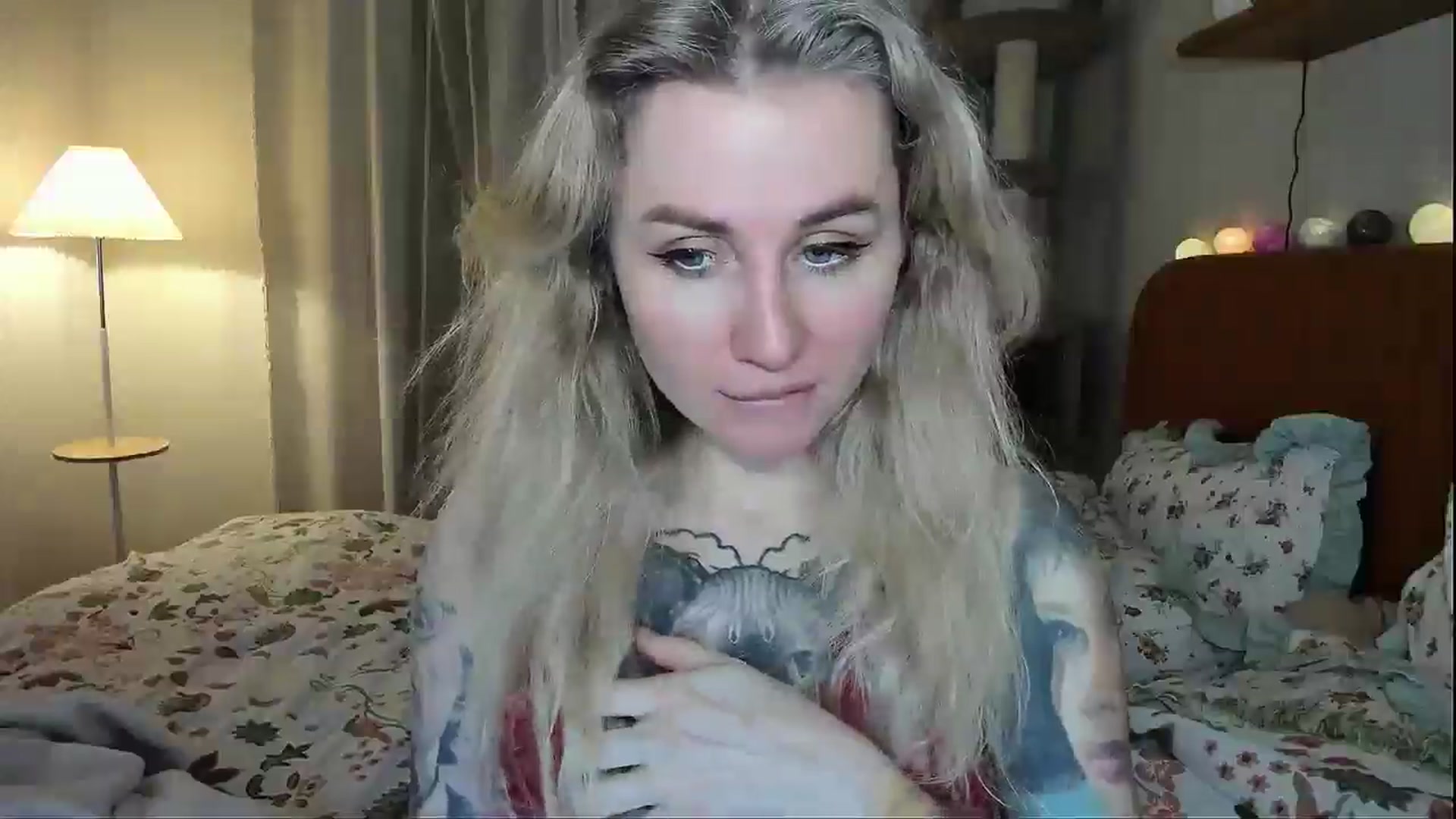 Gallery image thumbnail from Alexa_Smithhh's myfreecams stream on, 02/01/2026, 21:07 image 5 of 20