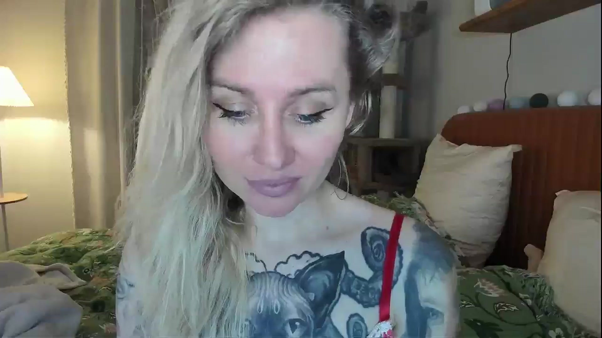 Gallery image thumbnail from Alexa_Smithhh's myfreecams stream on, 02/02/2026, 19:50 image 14 of 20