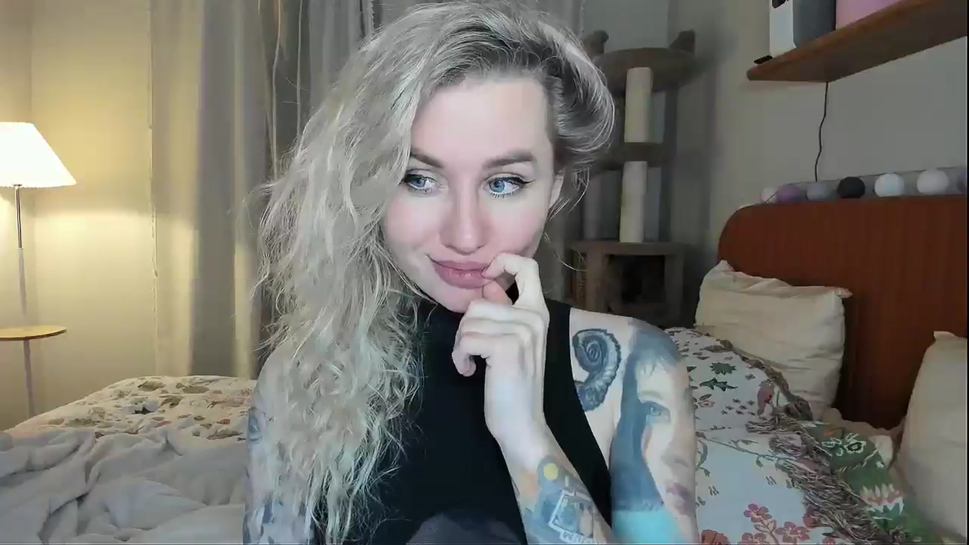 Gallery image thumbnail from Alexa_Smithhh's myfreecams stream on, 02/05/2026, 18:05 image 14 of 20
