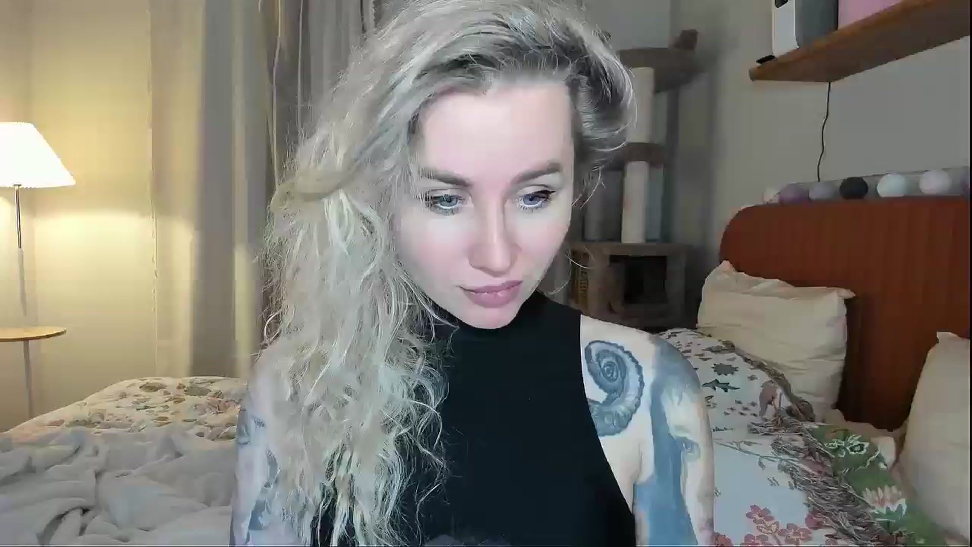 Gallery image thumbnail from Alexa_Smithhh's myfreecams stream on, 02/05/2026, 18:05 image 15 of 20