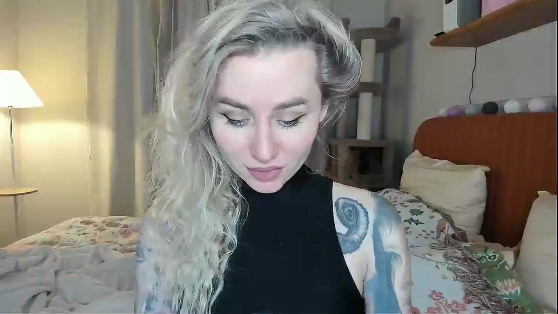 Gallery image thumbnail from Alexa_Smithhh's myfreecams stream on, 02/05/2026, 18:05 image 19 of 20
