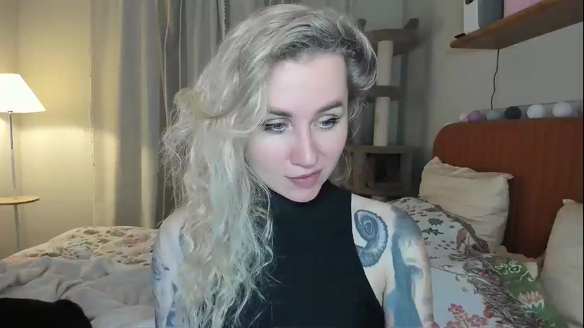 Gallery image thumbnail from Alexa_Smithhh's myfreecams stream on, 02/05/2026, 21:14 image 3 of 20