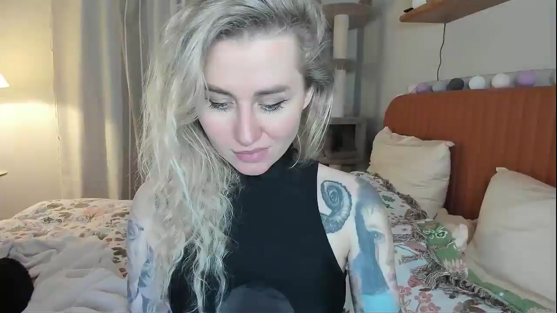 Gallery image thumbnail from Alexa_Smithhh's myfreecams stream on, 02/05/2026, 21:14 image 19 of 20