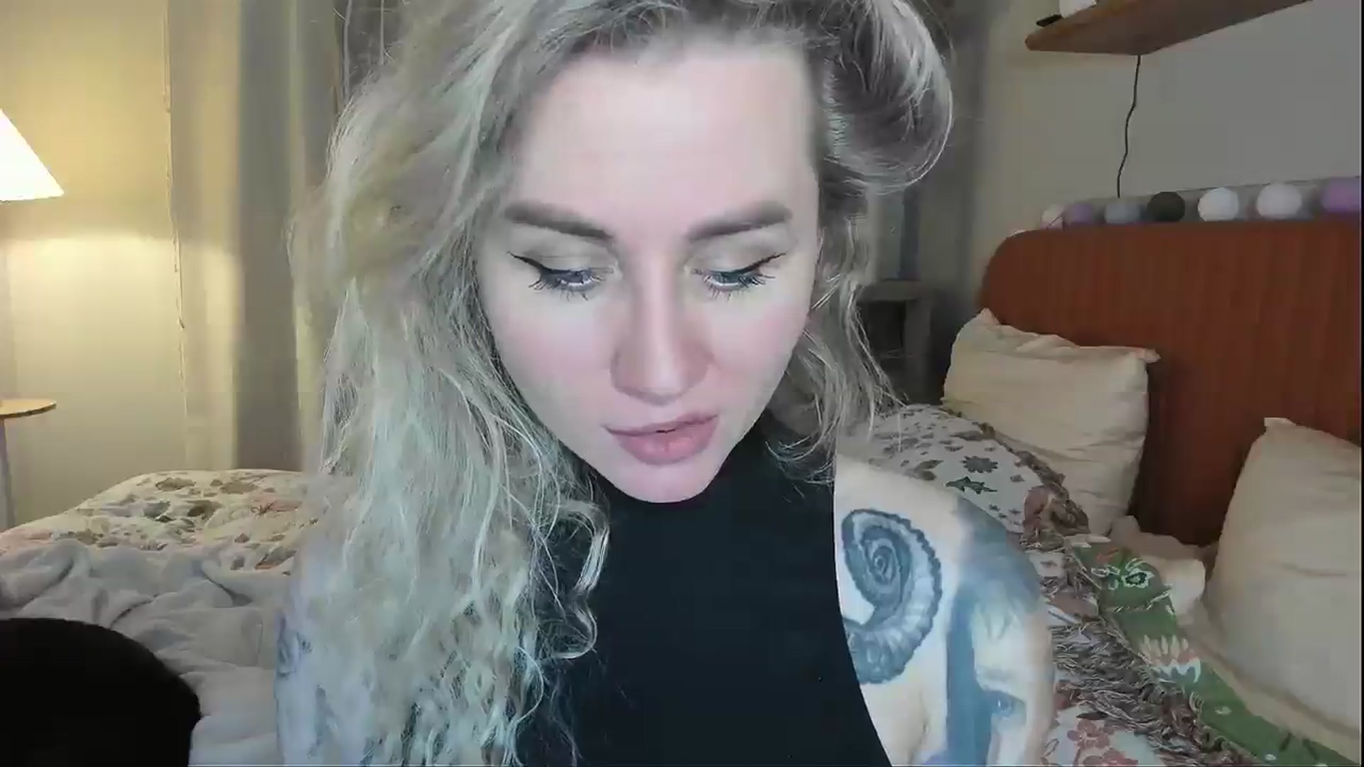 Gallery image thumbnail from Alexa_Smithhh's myfreecams stream on, 02/05/2026, 21:14 image 8 of 20
