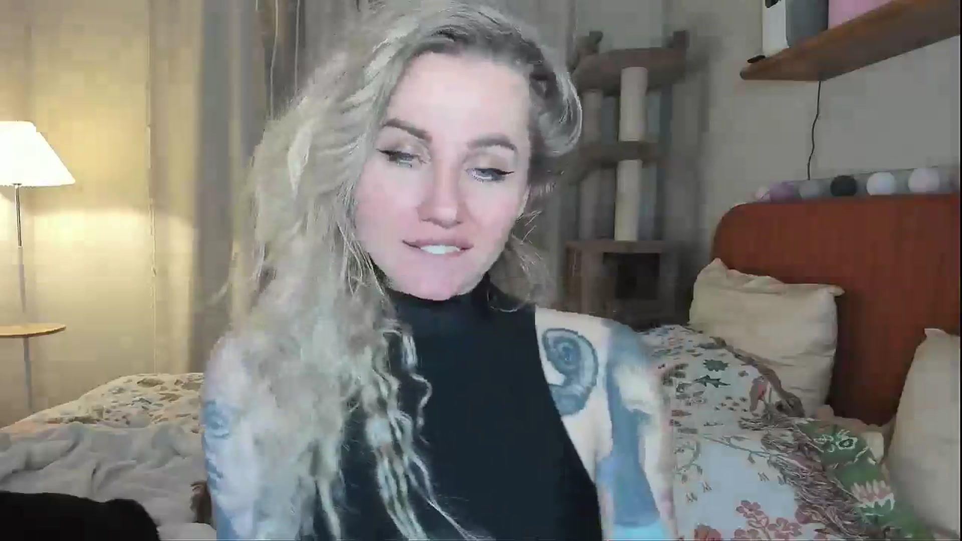 Gallery image thumbnail from Alexa_Smithhh's myfreecams stream on, 02/05/2026, 21:14 image 4 of 20