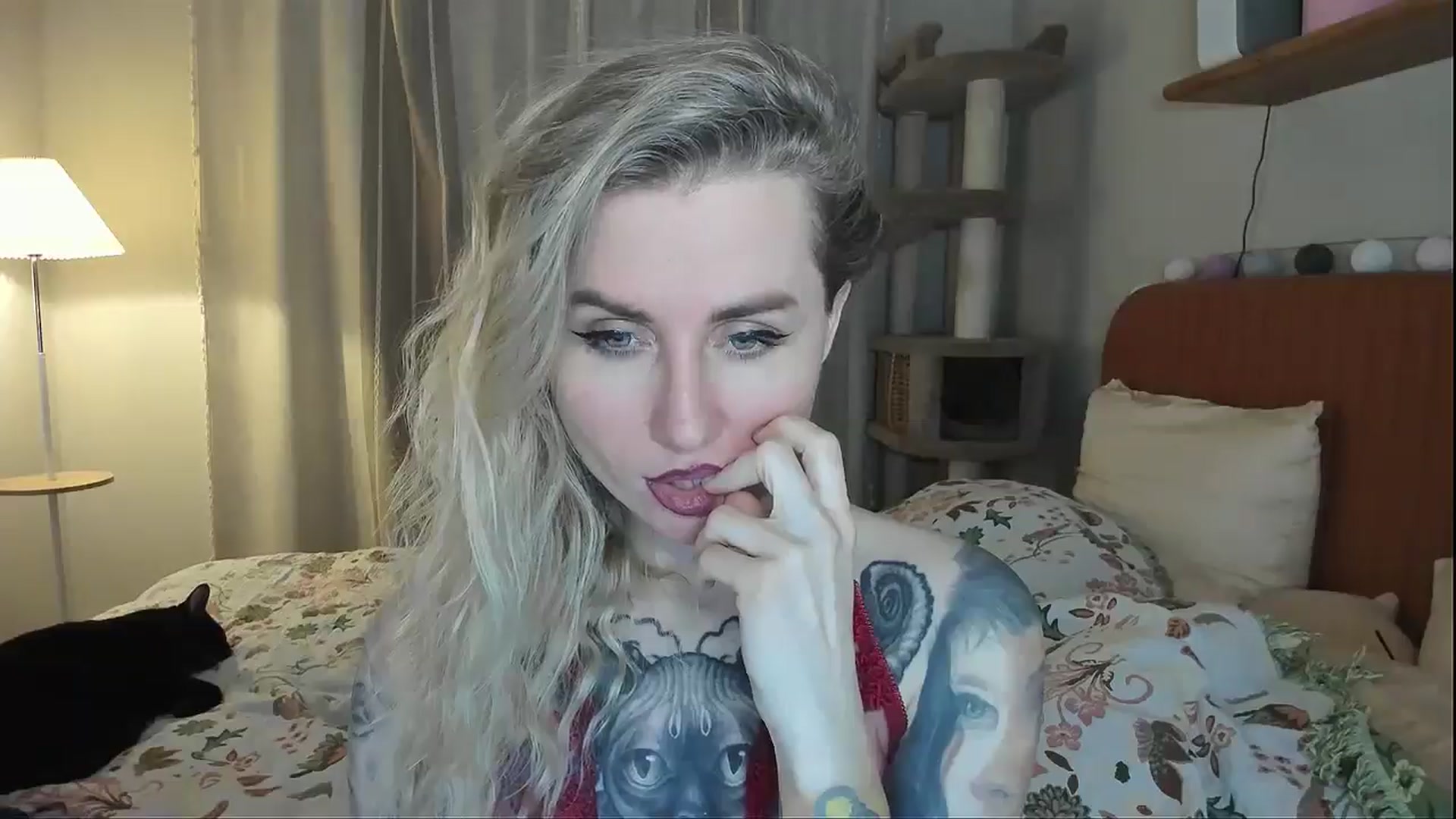Gallery image thumbnail from Alexa_Smithhh's myfreecams stream on, 02/10/2026, 21:34 image 19 of 20