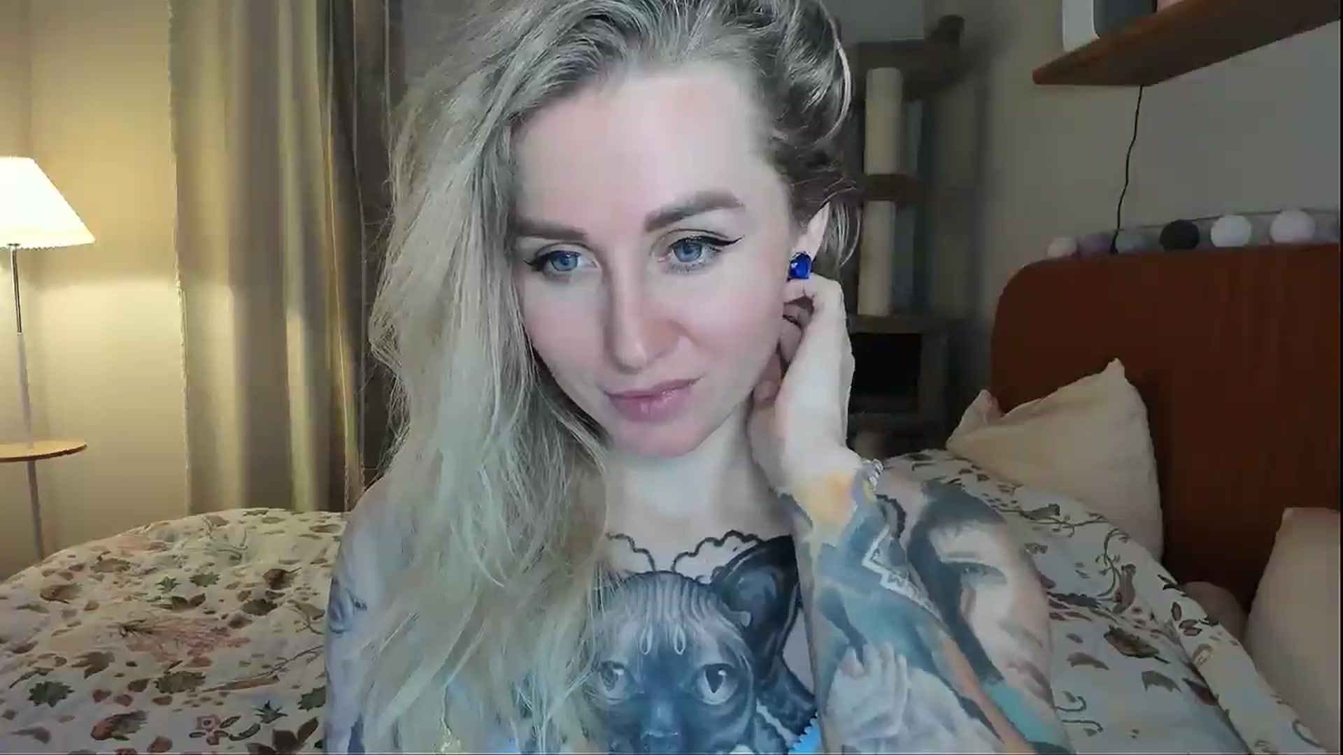 Gallery image thumbnail from Alexa_Smithhh's myfreecams stream on, 02/13/2026, 19:13 image 11 of 20