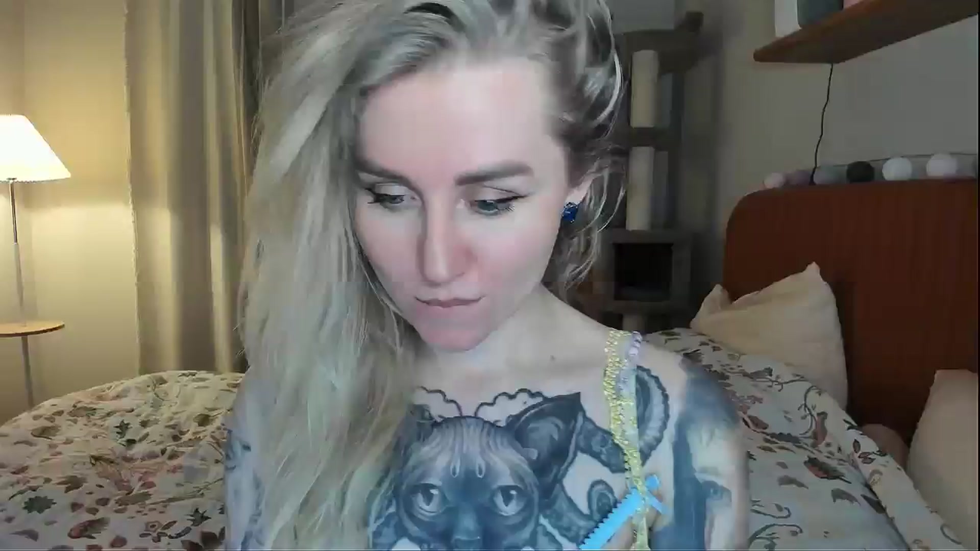 Gallery image thumbnail from Alexa_Smithhh's myfreecams stream on, 02/13/2026, 19:13 image 17 of 20