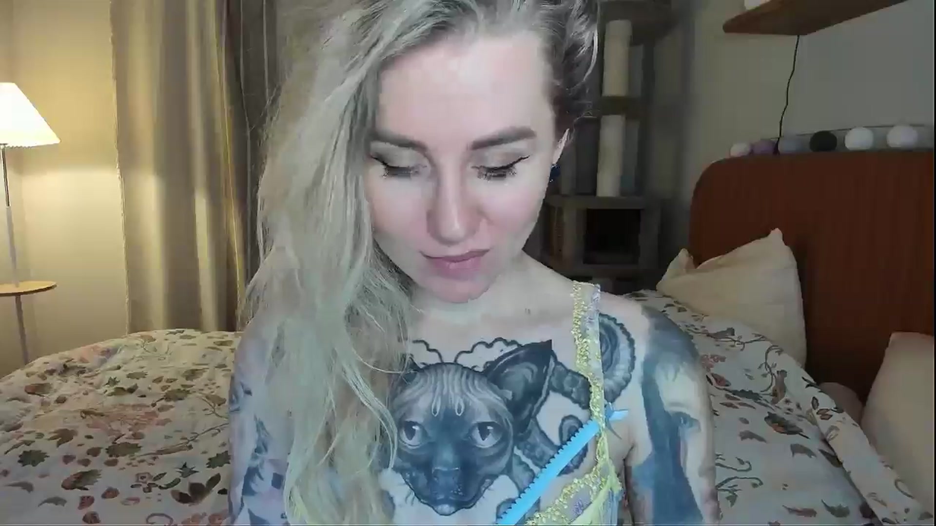 Gallery image thumbnail from Alexa_Smithhh's myfreecams stream on, 02/13/2026, 19:13 image 2 of 20