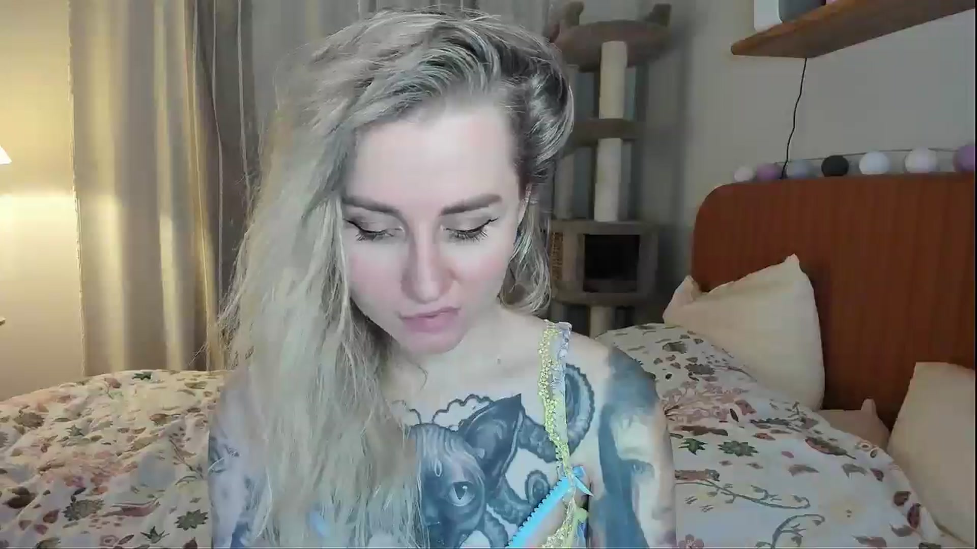 Gallery image thumbnail from Alexa_Smithhh's myfreecams stream on, 02/13/2026, 20:46 image 13 of 20