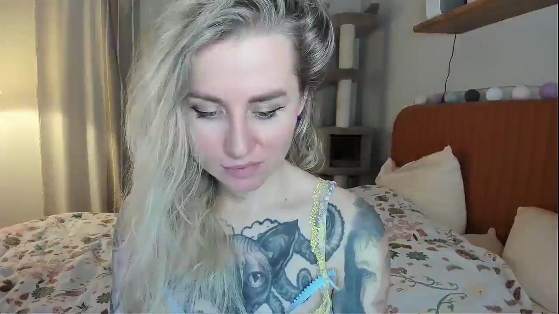 Gallery image thumbnail from Alexa_Smithhh's myfreecams stream on, 02/13/2026, 20:46 image 18 of 20