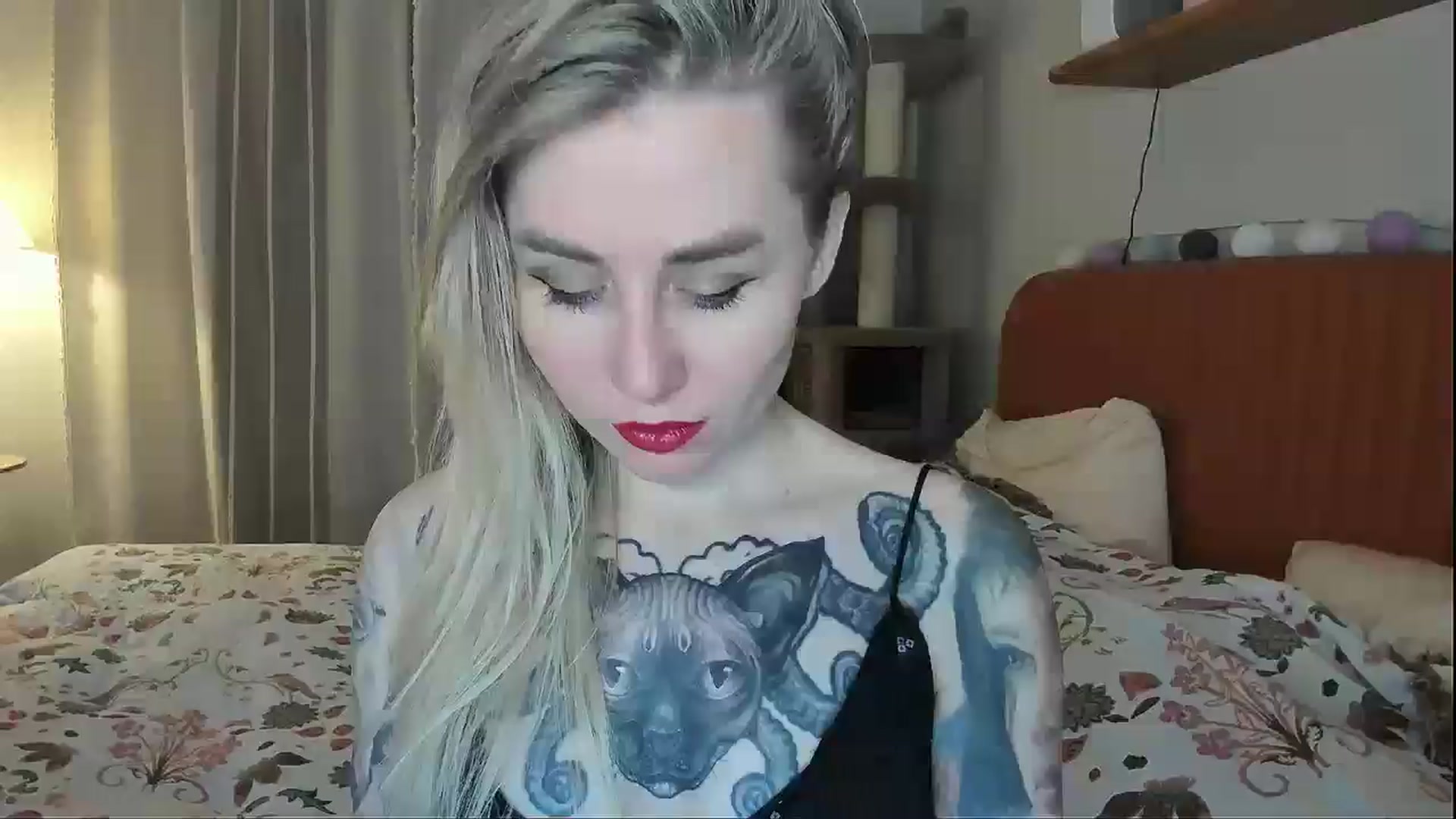 Gallery image thumbnail from Alexa_Smithhh's myfreecams stream on, 02/17/2026, 18:32 image 12 of 20