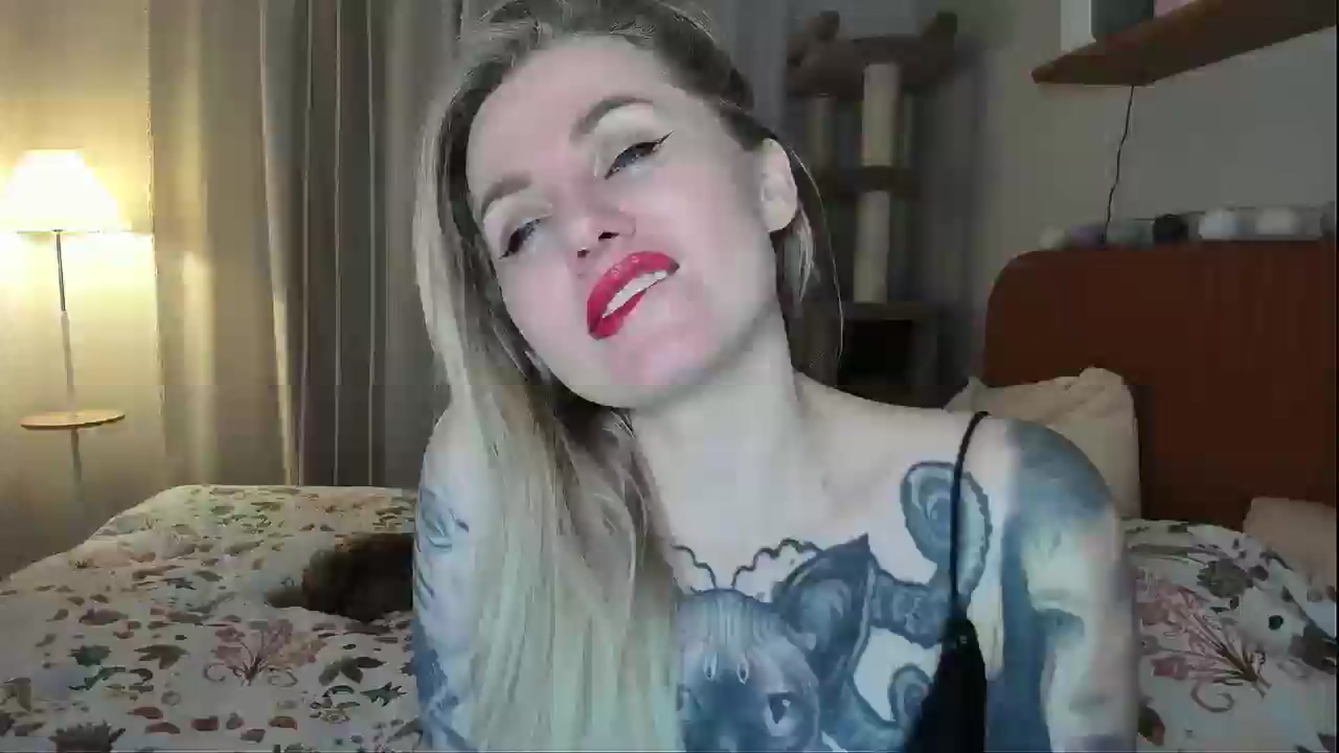 Gallery image thumbnail from Alexa_Smithhh's myfreecams stream on, 02/17/2026, 18:32 image 15 of 20