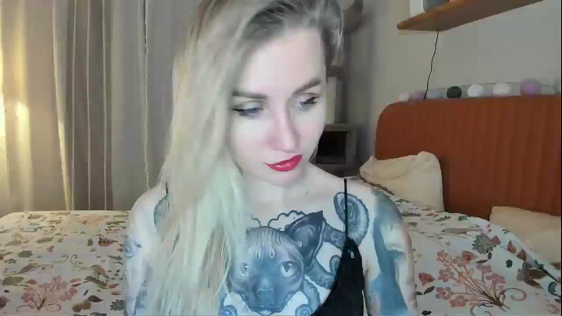 Gallery image thumbnail from Alexa_Smithhh's myfreecams stream on, 02/17/2026, 19:09 image 1 of 20